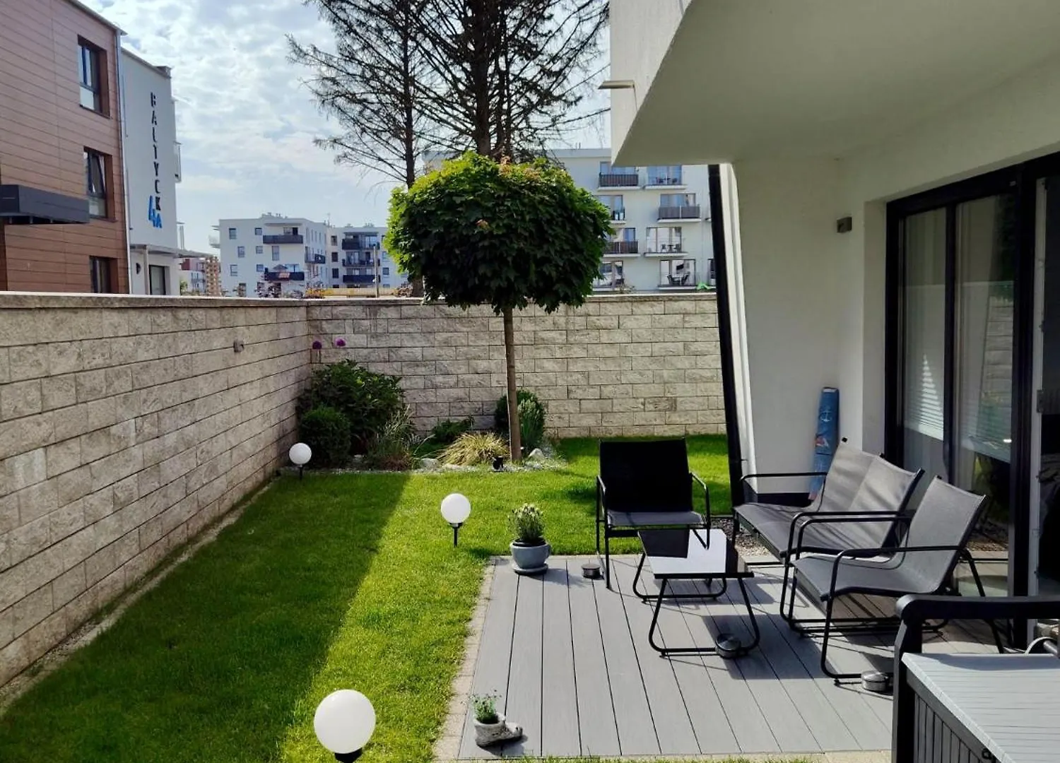 Apartament Relax Garden Kołobrzeg Lägenhet