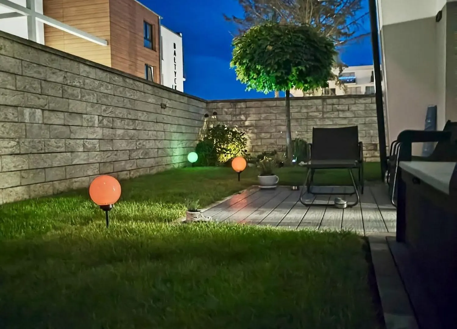 Lägenhet Apartament Relax Garden Kołobrzeg Polen